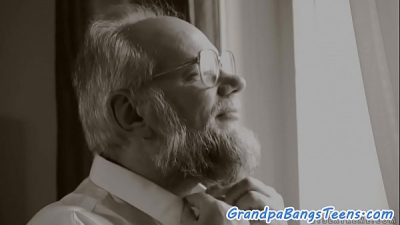 European beauty banged deeply by grandpa